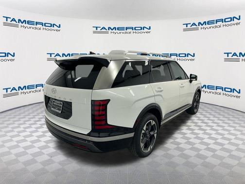 Creamy White Pearl 2026 Hyundai Palisade Hybrid Limited