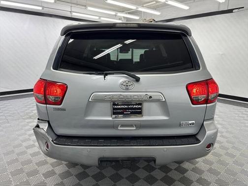 2011 Toyota Sequoia Platinum