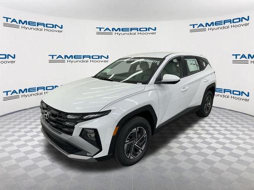 Creamy White Pearl 2026 Hyundai TUCSON Hybrid Blue SE