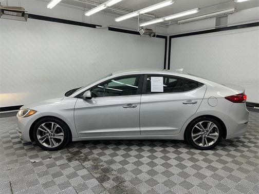 2017 Hyundai ELANTRA Limited