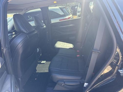 2023 INFINITI QX60 Pure