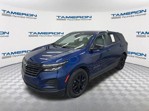 Blue Glow Metallic 2022 Chevrolet Equinox LS
