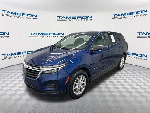 Blue Glow Metallic 2022 Chevrolet Equinox LS