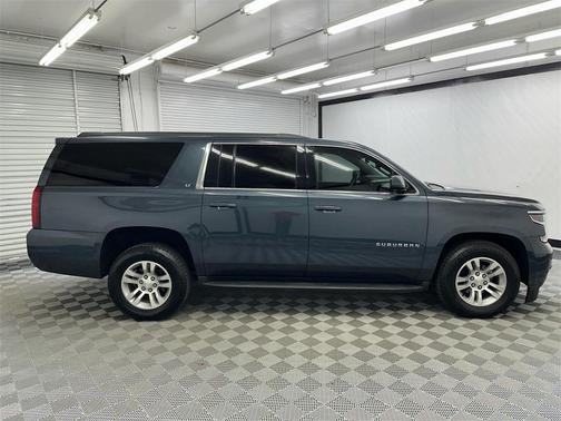 2020 Chevrolet Suburban LT