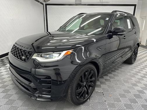 2023 Land Rover Discovery P300 S R-Dynamic