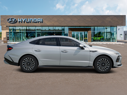 Aero Silver 2026 Hyundai SONATA Hybrid Limited