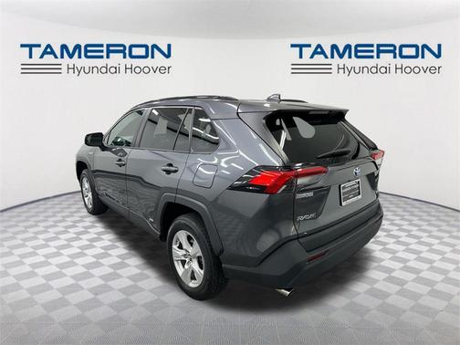 2020 Toyota RAV4 Hybrid LE