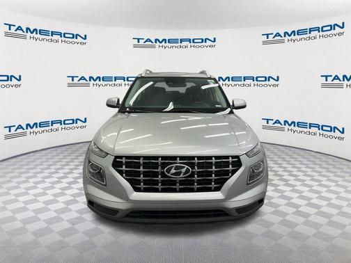Shimmering Silver 2023 Hyundai VENUE SEL