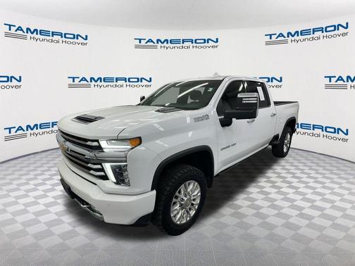 Summit White 2022 Chevrolet Silverado 2500 High Country