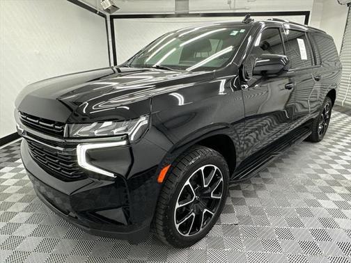 2021 Chevrolet Suburban RST