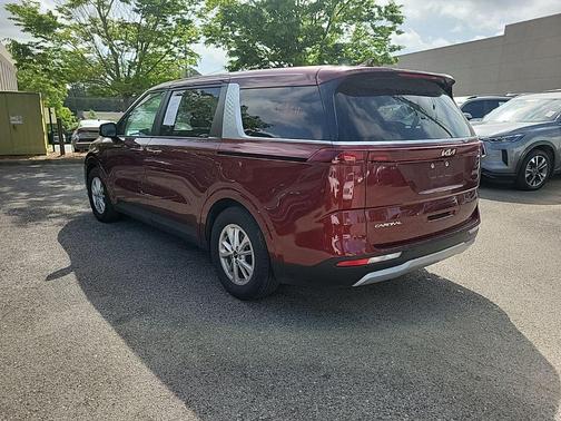 Flare Red 2024 Kia Carnival LX