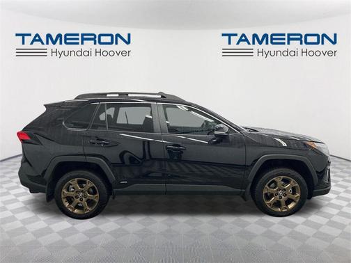 2025 Toyota RAV4 Hybrid Woodland Edition