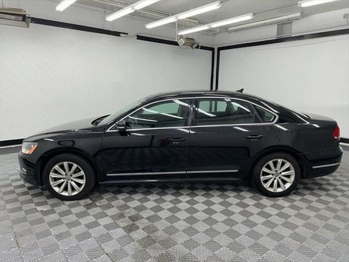 2013 Volkswagen Passat 2.5 SEL Premium