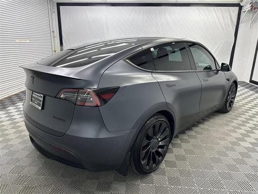 2022 Tesla Model Y Performance Dual Motor All-Wheel Drive