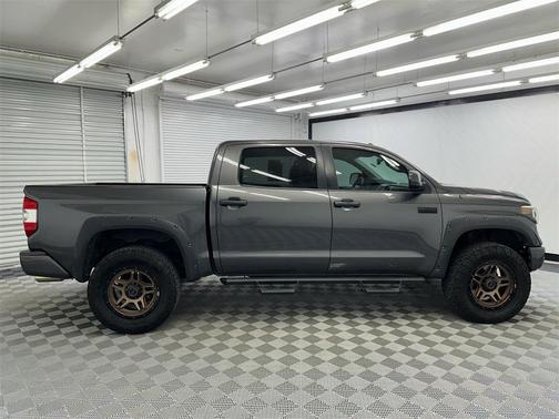 2014 Toyota Tundra Platinum