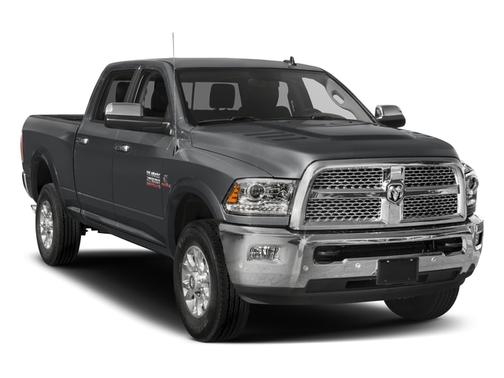 2017 RAM 2500 Laramie Crew Cab 4x4 6'4' Box
