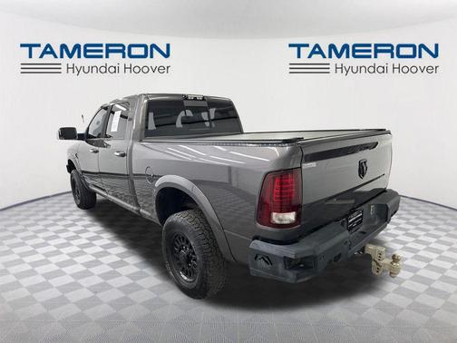 2017 RAM 2500 Laramie Crew Cab 4x4 6'4' Box