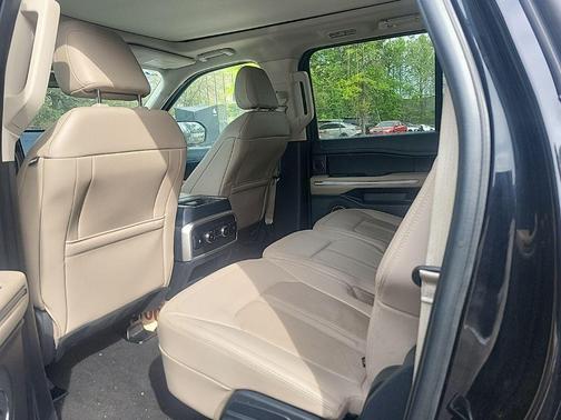 AGATE BLACK METALLIC 2024 Ford Expedition Max Limited