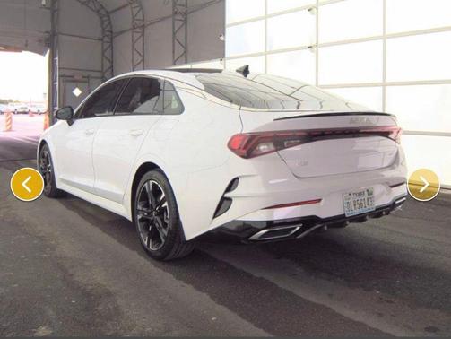 Glacial White Pearl 2023 Kia K5 GT-Line