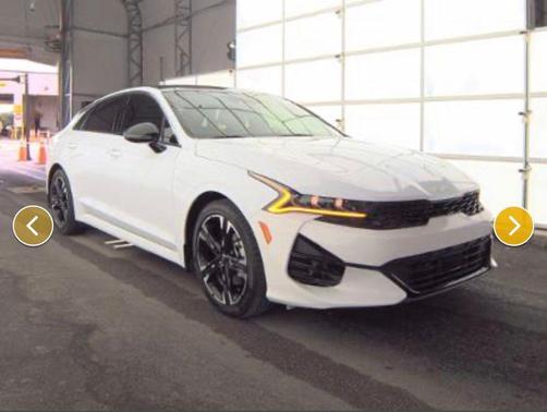 Glacial White Pearl 2023 Kia K5 GT-Line