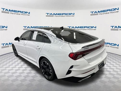 Glacial White Pearl 2023 Kia K5 GT-Line