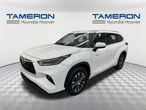2021 Toyota Highlander Hybrid XLE