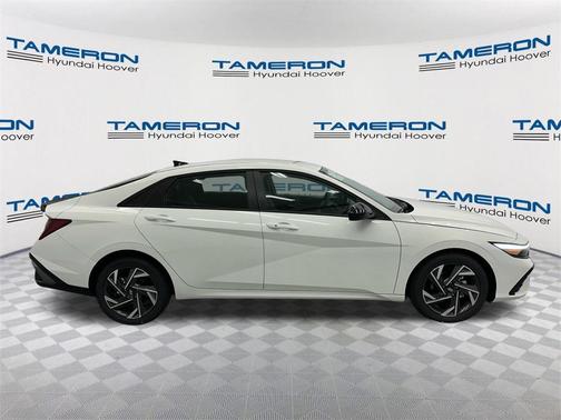 2025 Hyundai ELANTRA Sport