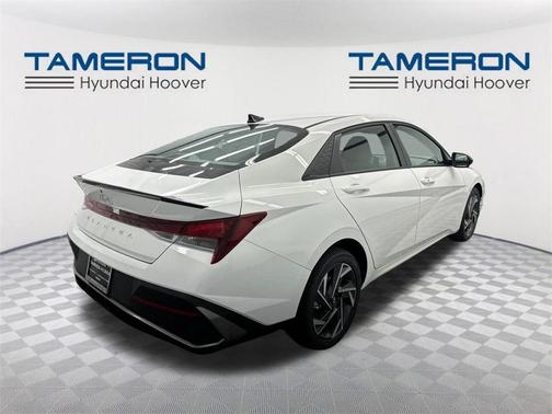 2025 Hyundai ELANTRA Sport