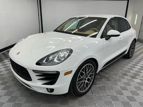 2015 Porsche Macan S