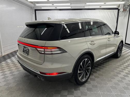 2020 Lincoln Aviator Reserve AWD
