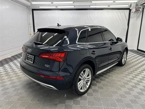 2018 Audi Q5 2.0T Premium Plus
