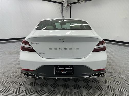 2024 Genesis G70 2.5T RWD