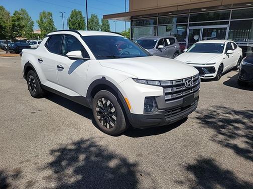 Atlas White 2025 Hyundai SANTA CRUZ SEL