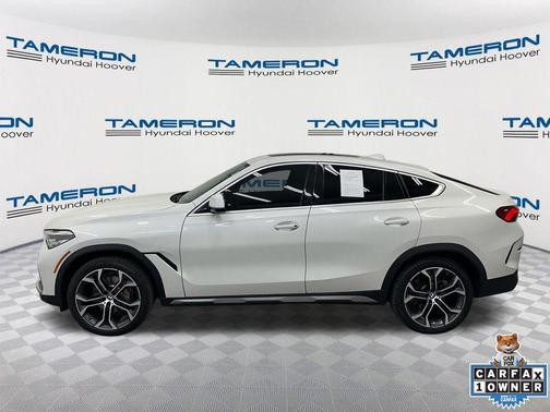 Mineral White Metallic 2022 BMW X6 xDrive40i