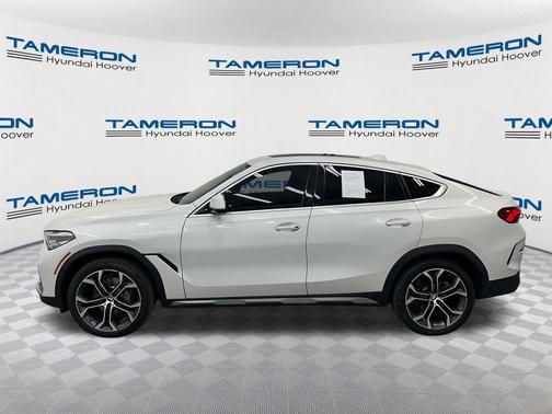 Mineral White Metallic 2022 BMW X6 xDrive40i