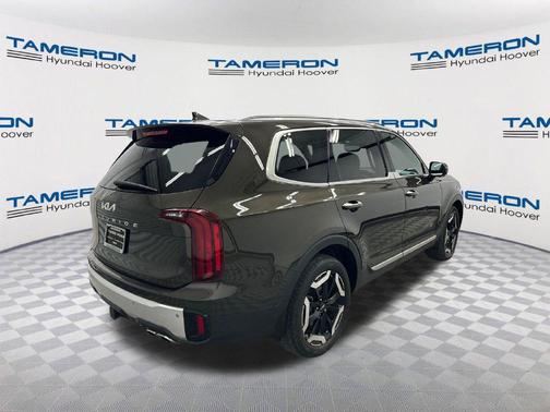 Dark Moss 2024 Kia Telluride S