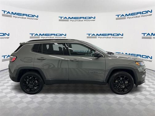 2023 Jeep Compass Latitude Lux