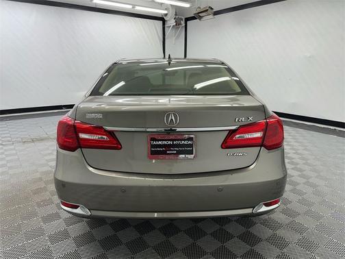 2017 Acura RLX Advance Package