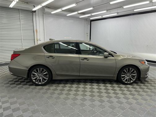 2017 Acura RLX Advance Package