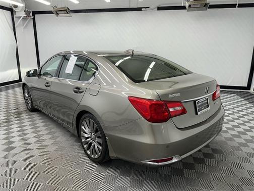2017 Acura RLX Advance Package