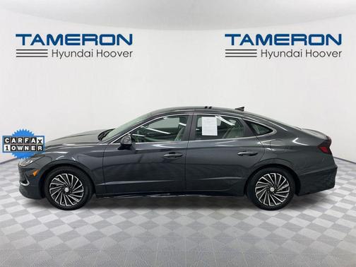 2022 Hyundai SONATA Hybrid SE