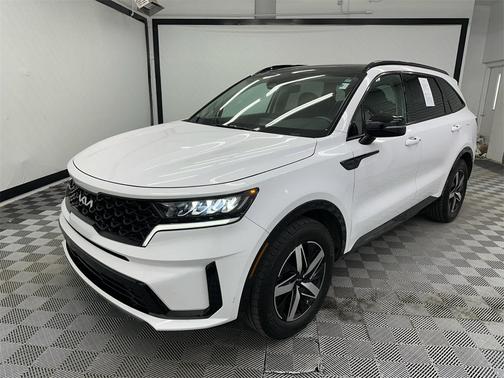 2023 Kia Sorento S