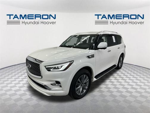 2023 INFINITI QX80 Luxe