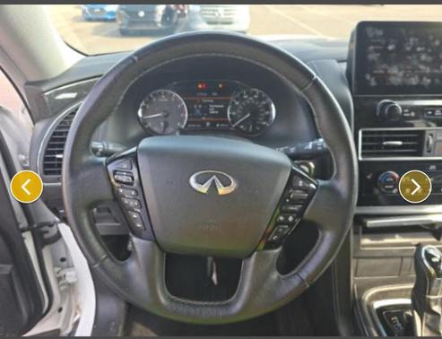 2023 INFINITI QX80 Luxe