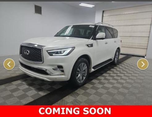 2023 INFINITI QX80 Luxe