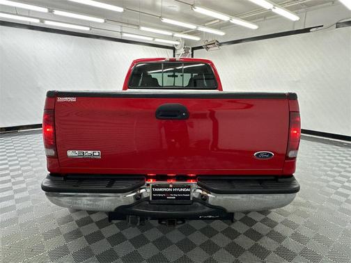 2005 Ford F-350 XLT Crew Cab Super Duty