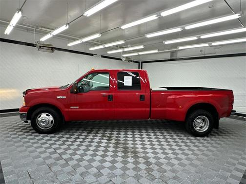 2005 Ford F-350 XLT Crew Cab Super Duty