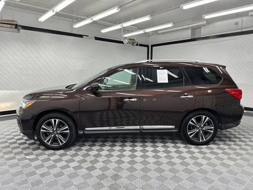 2019 Nissan Pathfinder Platinum