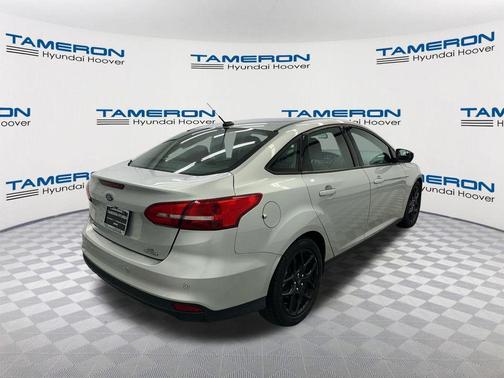 INGOT SILVER 2016 Ford Focus SE