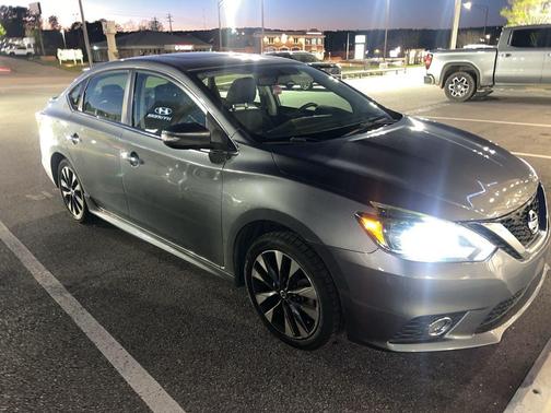 2019 Nissan Sentra SR